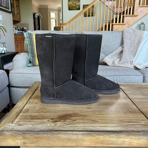 Bear Paw Elle Tall Brown Suede Boots. Size 11. - Picture 5 of 9